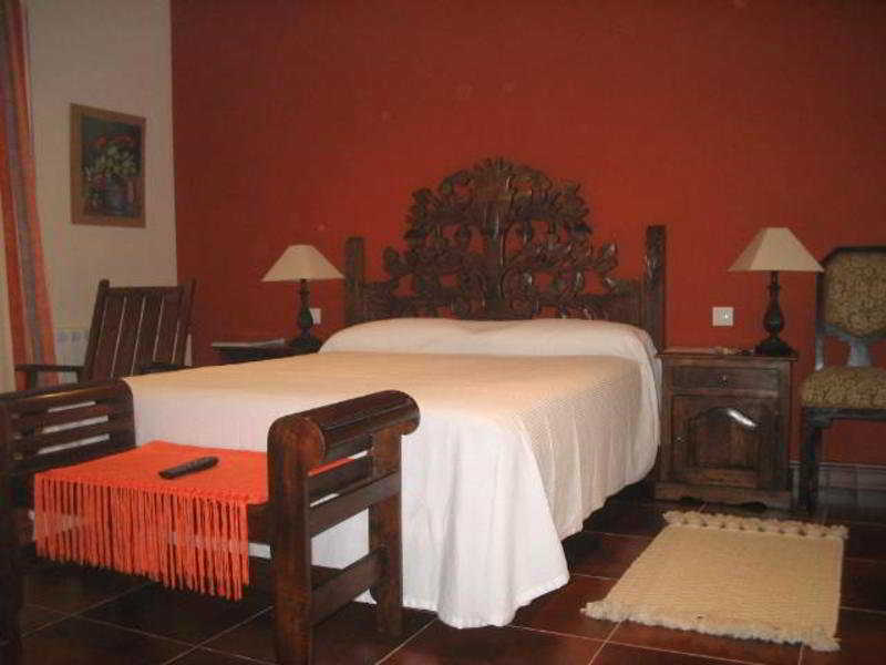 Gallegos De San Vicente Casa Rural El Linaje De Los Cinco Sombreros מראה חיצוני תמונה