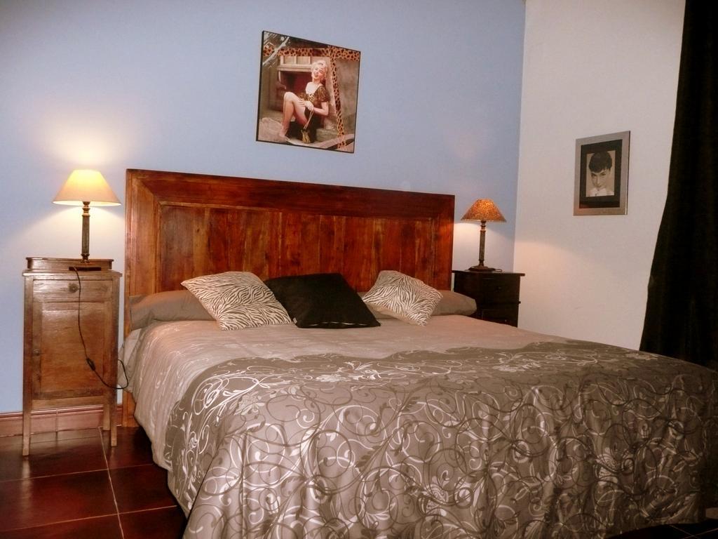 Gallegos De San Vicente Casa Rural El Linaje De Los Cinco Sombreros מראה חיצוני תמונה